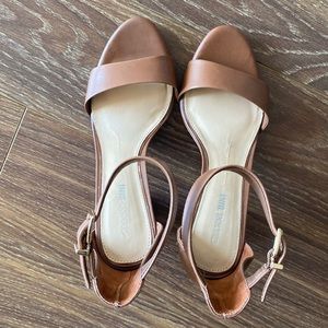 Gianni Bini Joenah Sandal in Hampton Tan